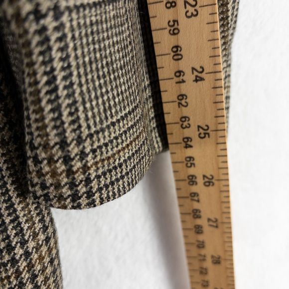 RBM Collection 100% Lambswool Brown 42R Blazer Jacket 2 Button Vented - Picture 7 of 14